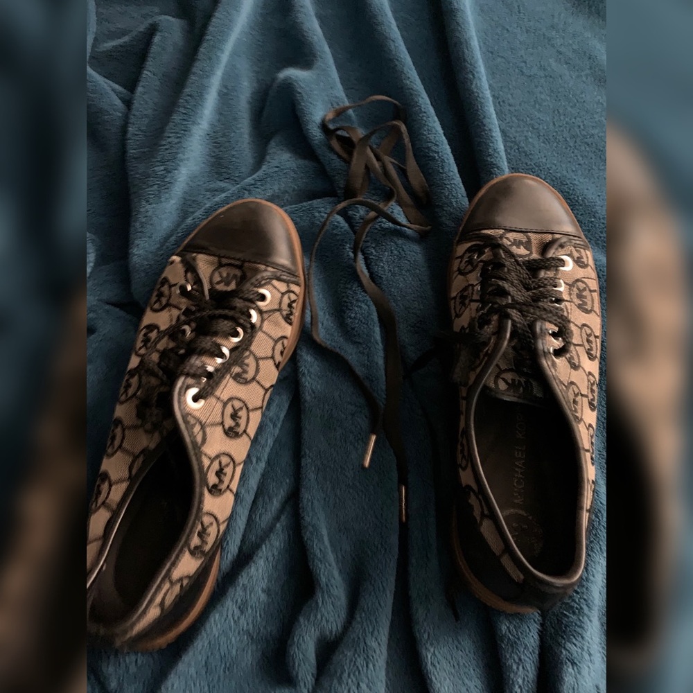 Womens MICHAEL KORS Flat sneakers Sz 7.5 - Picture 8 of 8